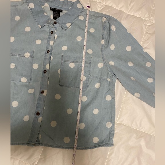 CHAMBRAY LG POLKA DOT CROPPED SHIRT (F) - Picture 7 of 11